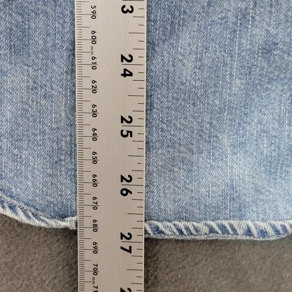 Lauren Ralph Lauren Denim Button Down Shirt Light Wash Blue Crest Logo Womens L - Picture 5 of 6